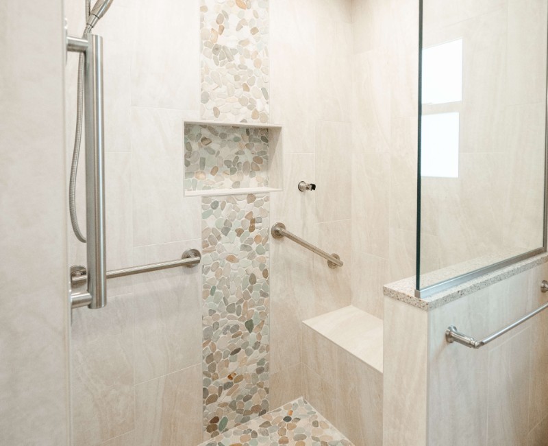 In this kitchen and bathroom remodel in Madison, WI, our designers worked with the homeowner to build in details of the remodel around the feeling of being on the lake. 